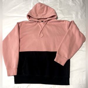 Zine Hooded Color-block Sweatshirt w/front pocket. Size Large. Pink & Black.
